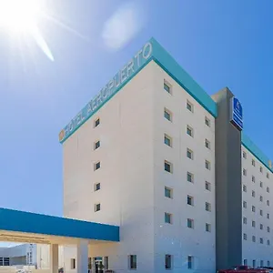 *** Hotel Aeropuerto Cabos México